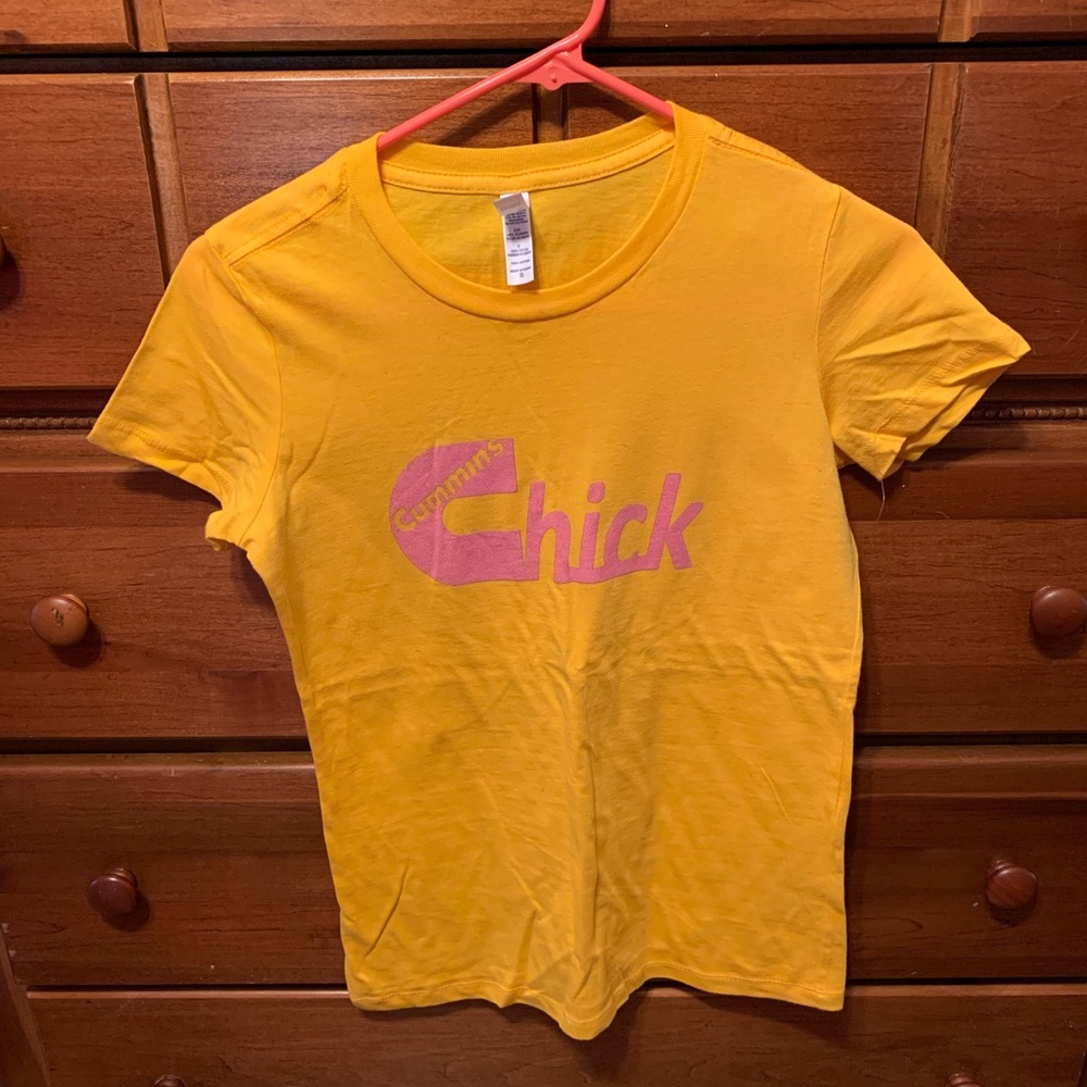 Cummins Chick Yellow Tee